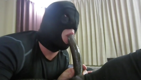 Ebony slut takes his dick inside her mouth and her pussy