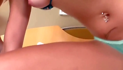 Latina Keylla Marques stuffs blonde babe with shecock