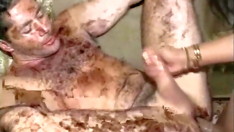 Amateur shemale gets her pussy stretched and fucked hard