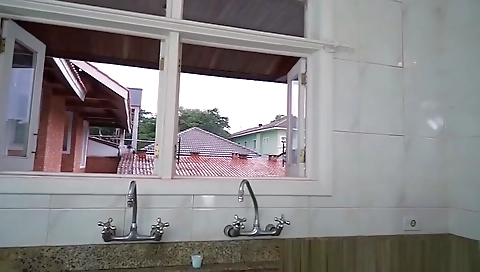 travis vai fazer um garoto com mais cuidado da cozinha