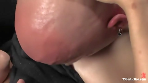 Shemale milf blowjob and a hardcore fuck on the couch